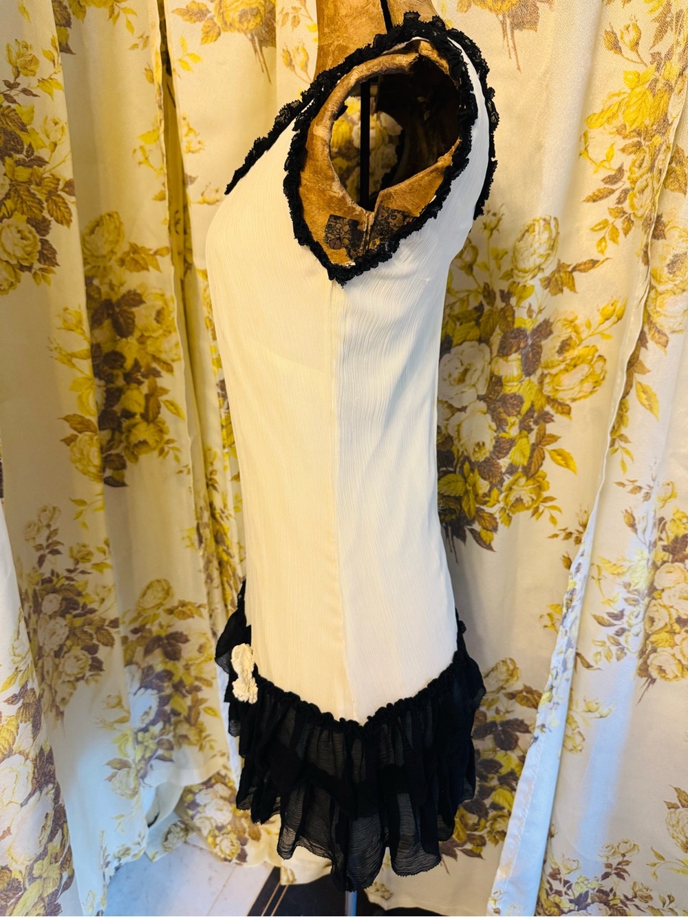 Betsey Johnson Vintage Dress - Picture 3 of 7